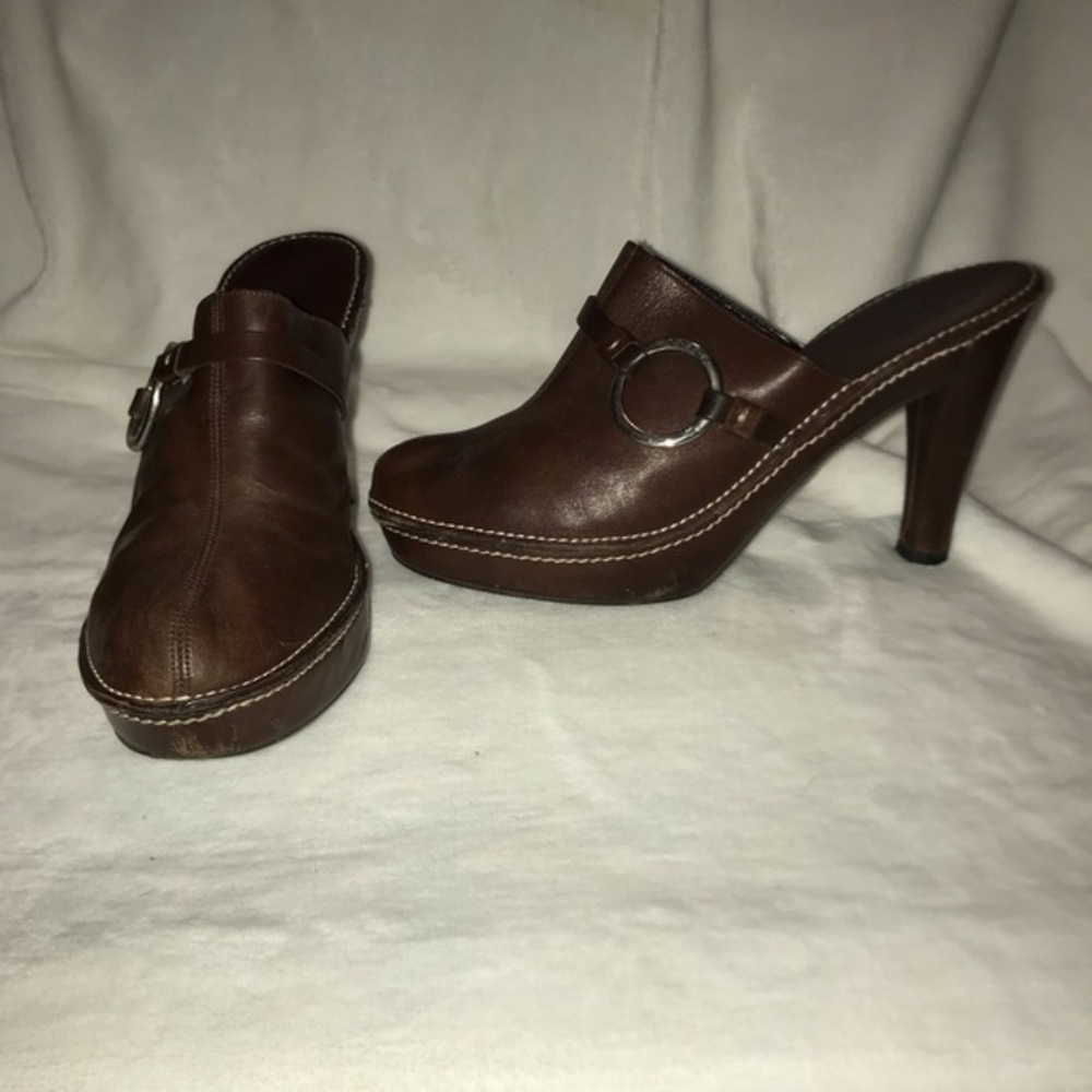 Coach, Brown, heels